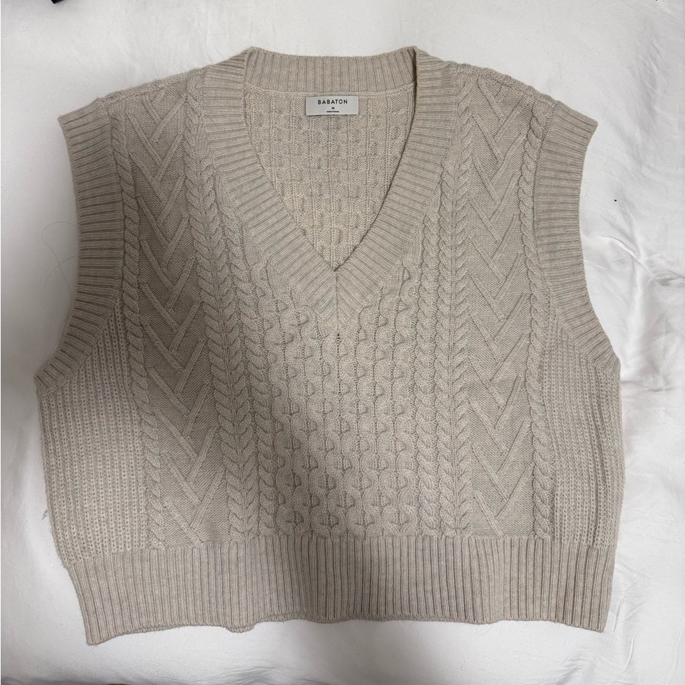 Aritzia Babaton Beige Knit Sweater Vest